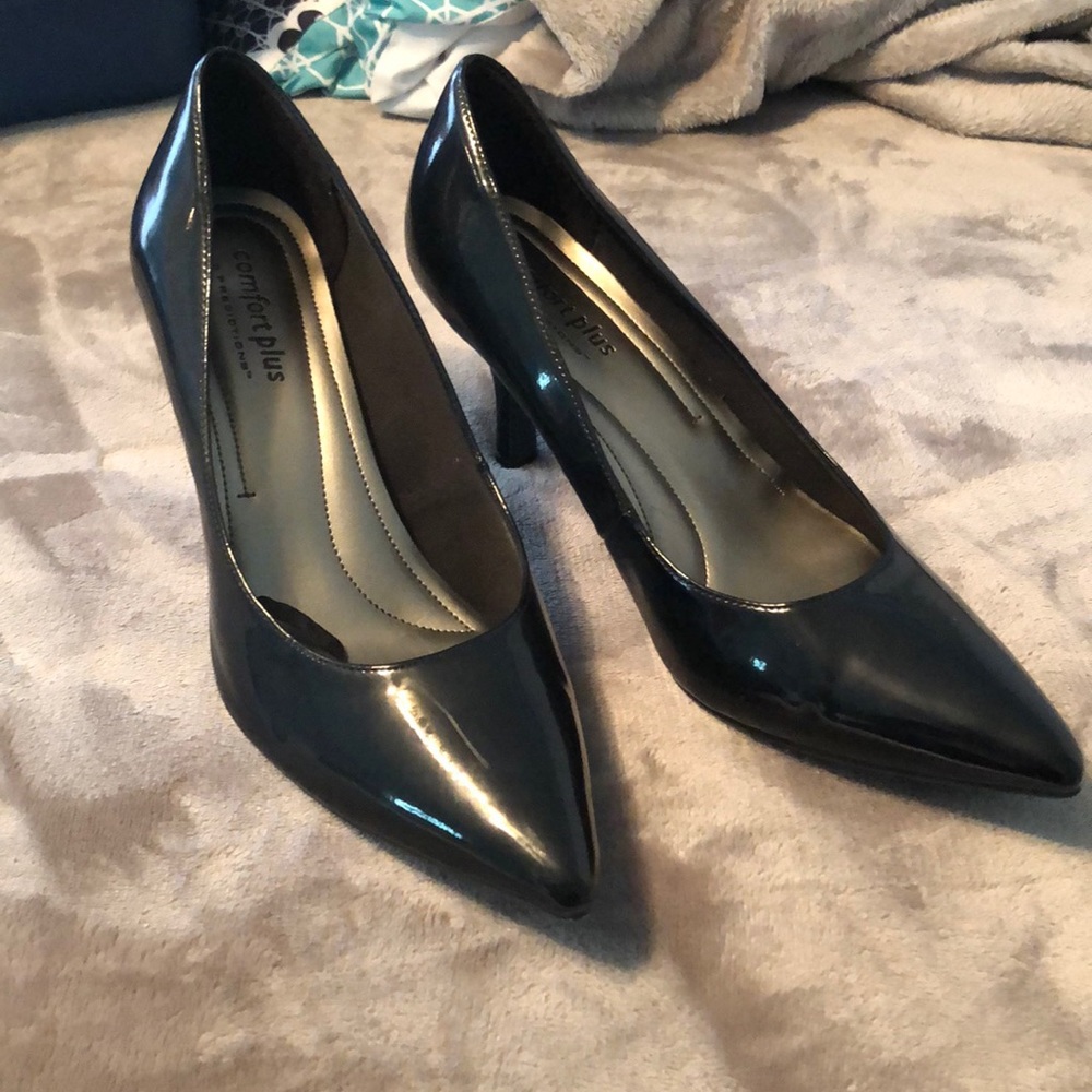 Black heels